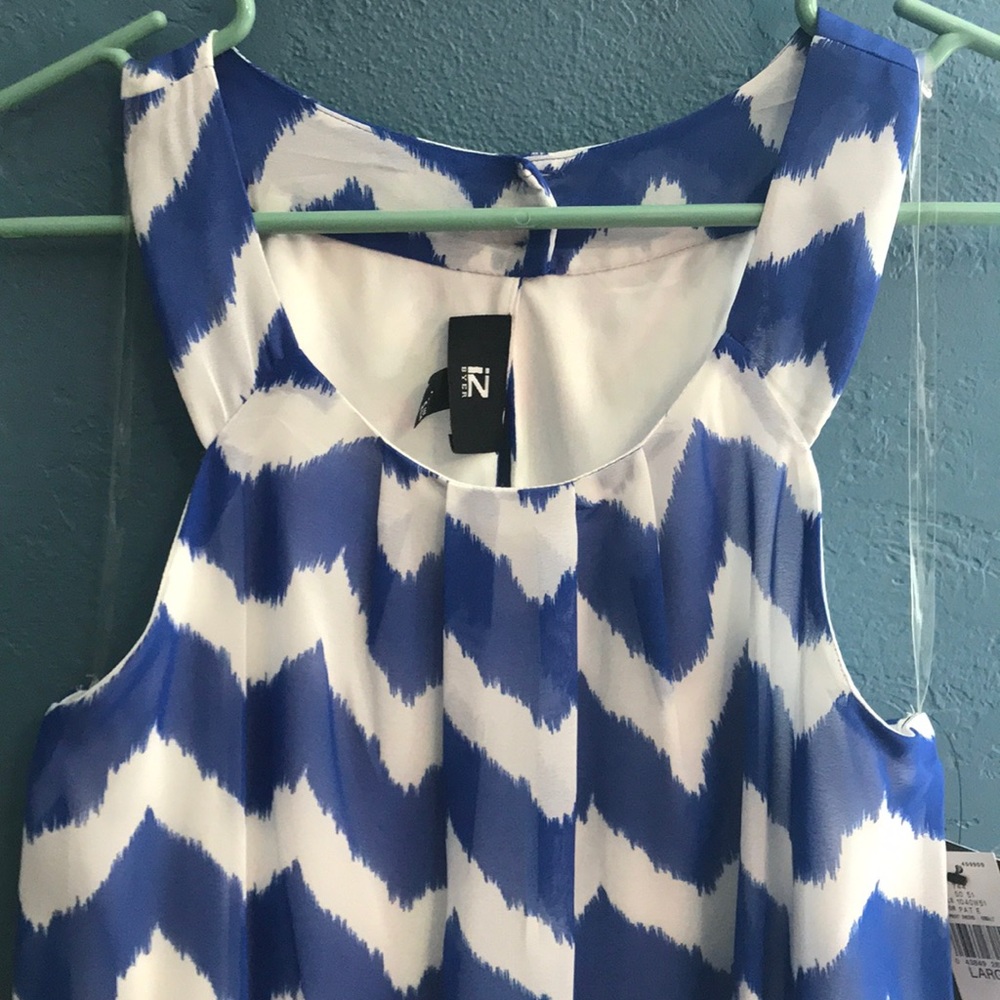 Iz Byer dress chevron tank top. Sz l